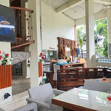 Java Retro Suites